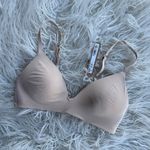 SKIMS Wireless Form T-shirt Bra Sand Size 32A Photo 2