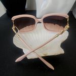 Blush Pink Cut Out Fashion Sunglasses with Accent Arms NWT Photo 4