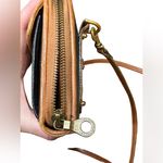 Dooney & Bourke π Vintage All-Weather Leather Small Organizer Crossbody β¨π€ Photo 6