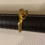 None Vintage Gold Tone Men and Women Embraced Women's Ring Size 7 Photo 7