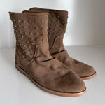 Beek Studded Junco Suede Ankle Boots Tan Size 11 Photo 0