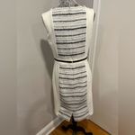 White House | Black Market  Womens Sz: 10 Tweed Inset. Sheath Sleeveless Dress. Photo 1