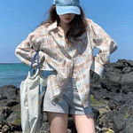 Urban Outfitters Brown and light blue washed detail checked oversized shirt Photo 0