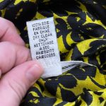 Diane Von Furstenberg Diane von‎ Furstenberg VTG Silk Halter Top Yellow Black Floral Tie Neck Size 2 Photo 5