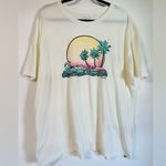 Hurley  Women’s Pegasus Oversized Boyfriend S/S Tee Cream Size L NWOT Photo 2