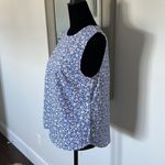 1901 NWOT ‎ Sleeveless Floral Top. Size Small Photo 1