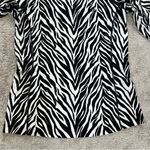 Coolibar Women’s Sun Protection UPF 50+ Zebra Print Shirt Longsleeve Size S Black Photo 3