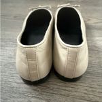 Tory Burch Cap Toe Classic Leather Ballet Flats - Size 8 - Oyster/Silver - NWOB Photo 4