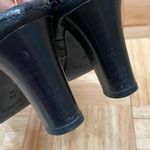 Brighton “Ravish” Napa Snake Embossed Leather Black Mules Heels Size 6.5 Photo 11