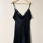 Yandy Bundle of Two Lingerie Sets - Red Lace Babydoll & Black Satin Chemise L/XL Photo 14