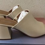 Lisa Vicky Natural Cream Ideal Open Toe Sandal Heel Sheep Napa Size 7 Photo 0
