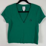 Maeve  Lacrosse Embroidered V-neck Cropped Tee in Kelly Green‎ Size Small Photo 4