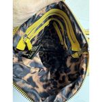 B. Makowsky Leather Shoulder Bag Purse Yellow Pebbled Quiet Luxury Leopard Lined Photo 11