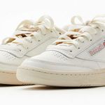 Reebok White and Pink club C Photo 0