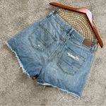 American Eagle Women’s Comfort Stretch Waistband Curvy Mom Shorts Distressed 6 Photo 3