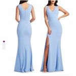 Dress the Population Sandra Plunge Crepe Trumpet Gown Photo 1