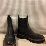 Sam Edelman Chelsea Boots Photo 3