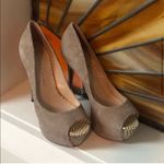 🆕 Jean Michel Cazabat suede platform heels Size 6.5 Photo 3