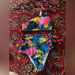 Amazon NWOT Women’s High-Waisted Floral Bikini Set Size S Photo 0