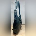 Coach  Hampton Leather Hobo Bag Black Style 8A67 Y2K Vintage 2005 Photo 4