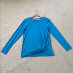 Lilly Pulitzer Luxletic Tarina Twist Front Tee - M Photo 2