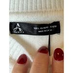 Anewsta Sweater Women Large White Gold Embroidered Floral Duck‎ Knit Vest NWT Photo 8