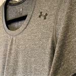 Under Armour  Heat Gear Fitted‎ T-Shirt Short Sleeve Women's Large Gray Photo 2