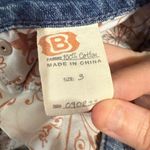 B Denim Distressed Frayed Hem Jean Shorts – Size 3 – 100% Cotton Photo 3