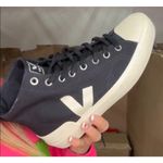 VEJA Wata II Size 9.5 New without Box MSRP $155 SOO Photo 8