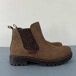 Josef Seibel Marta 03 Olive Green Nubuck Leather Ankle Chelsea Boots Size 6 Photo 3