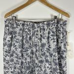 Royalty For Me Women's High Rise Frayed Linen ankle Pants Size XL Blue Floral Photo 2