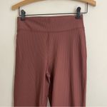 Old Navy  Powersoft Ribbed Flare Leggings Brown Size M Photo 7