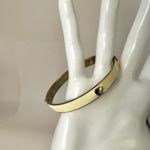 Cream and gold tone heart enamel bangle bracelet Photo 3