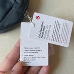 Lululemon City Essentials Pouch Mini/2L - Oil Grey Photo 10
