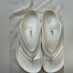 Birkenstock Honolulu Flip Flops Unisex Sandals - Size 39/250 EU Photo 5