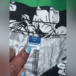 Old Navy  Black and White Floral High Waist Playa Shorts size XL Photo 6