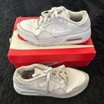 Nike air max white athletic lace up shoes sneakers women’s 8 Photo 0