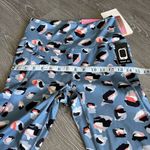 Gottex  Lab Small Athletic Capri Leggings Peach Skin Collection Moisture Wicking Photo 4