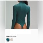 Lululemon NWT  Turtleneck Bodysuit Size Large Photo 2