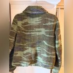 Z Supply  Sherpa Camo Fleece Pile Teddy Jacket. size Small! Photo 4