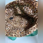 Betsey Johnson Betsy‎ Johnson Tote.  Animal print interior. Photo 2