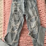 American Eagle Ripped Jeans Photo 0