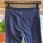 Athleta Salutation Mid-Rise 7/8 Capri Side Stripe & Mesh Yoga Pilates Legging, S Photo 4