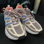 H&M Sneakers Photo 0