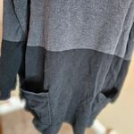 Jeanne pierre  2X GUC 100% Cotton Gray Sweater with Front Pockets Photo 1