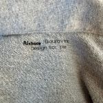 Gray Rhinestone Quarter Photo 3