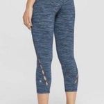 Champion High-Waisted Keyhole Capri Leggings Photo 0