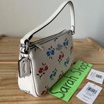 Coach Nolita 19 Photo 4