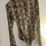 Anna Grace  snakeskin top Photo 0