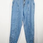 Missguided Riot High-Rise Light Wash Blue Denim Mom Jeans Women's Size 25 Photo 0